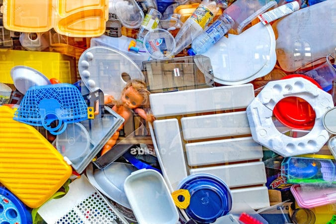 Trash Hero Flasche kaufen Plastikmüll Nachhaltigkeit 