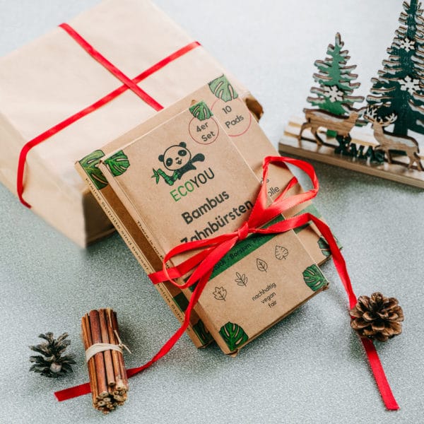 Nachhaltige Geschenke Verpacken Verpackung Geschenkverpackung DIY Natur Gemüsebeutel EcoYou plastikfrei einkaufen ohne Plastik Weihnachten 2020