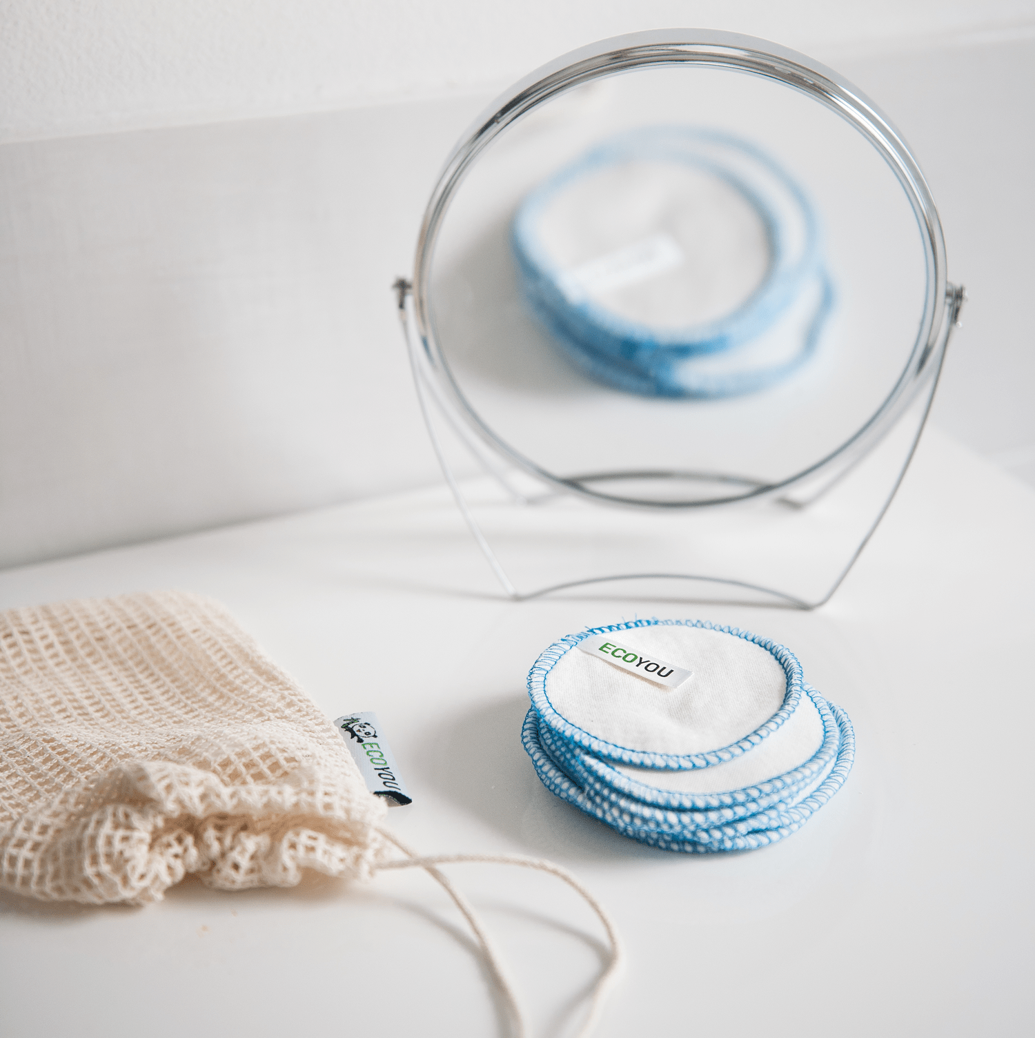 EcoYou Abschminkpads Zero Waste Tipp Nachhaltige Geschenke - Sinnvolle Geschenkideen Reisen - Bio Geschenke Shop - waschbare Abschminkpads aus Baumwolle von EcoYou