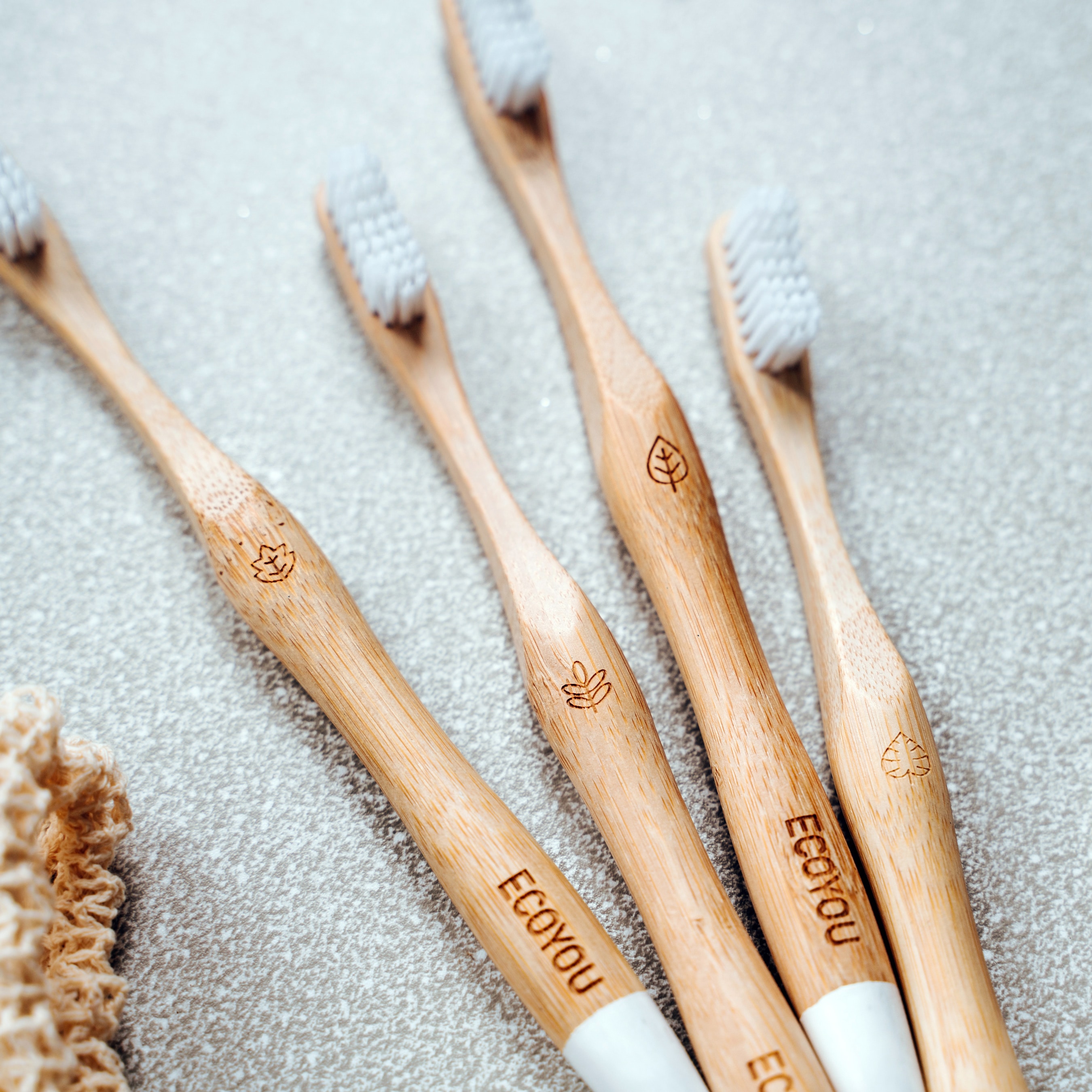 Bambus Zahnbürste Bambus Zahnbürste von EcoYou Grundausstattung Zero Waste Müllfrei Nachhaltig